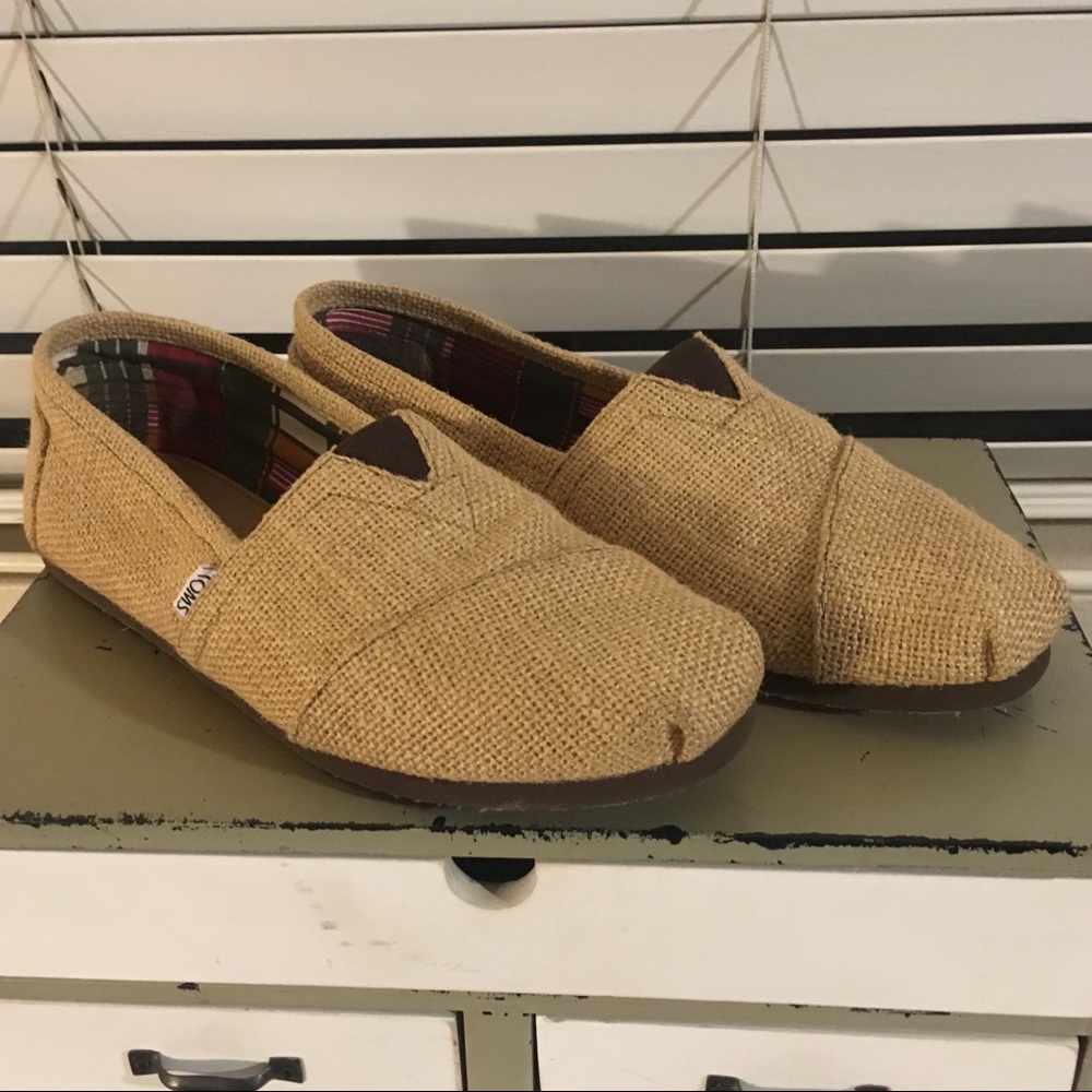 TOMS Men’s Classic Burlap Slip-on Alpargatas